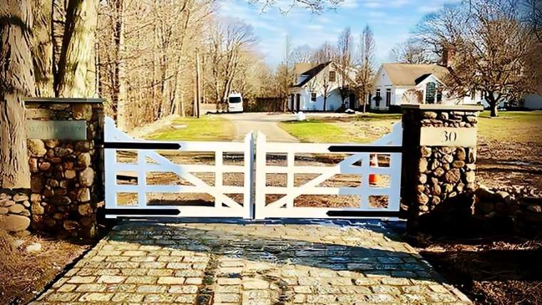 Fencing and Driveway Gate Installation Services